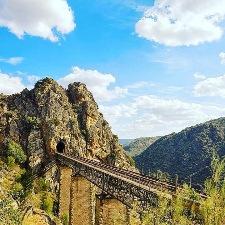 Camino De Hierro Villa Bermellar Dış mekan fotoğraf
